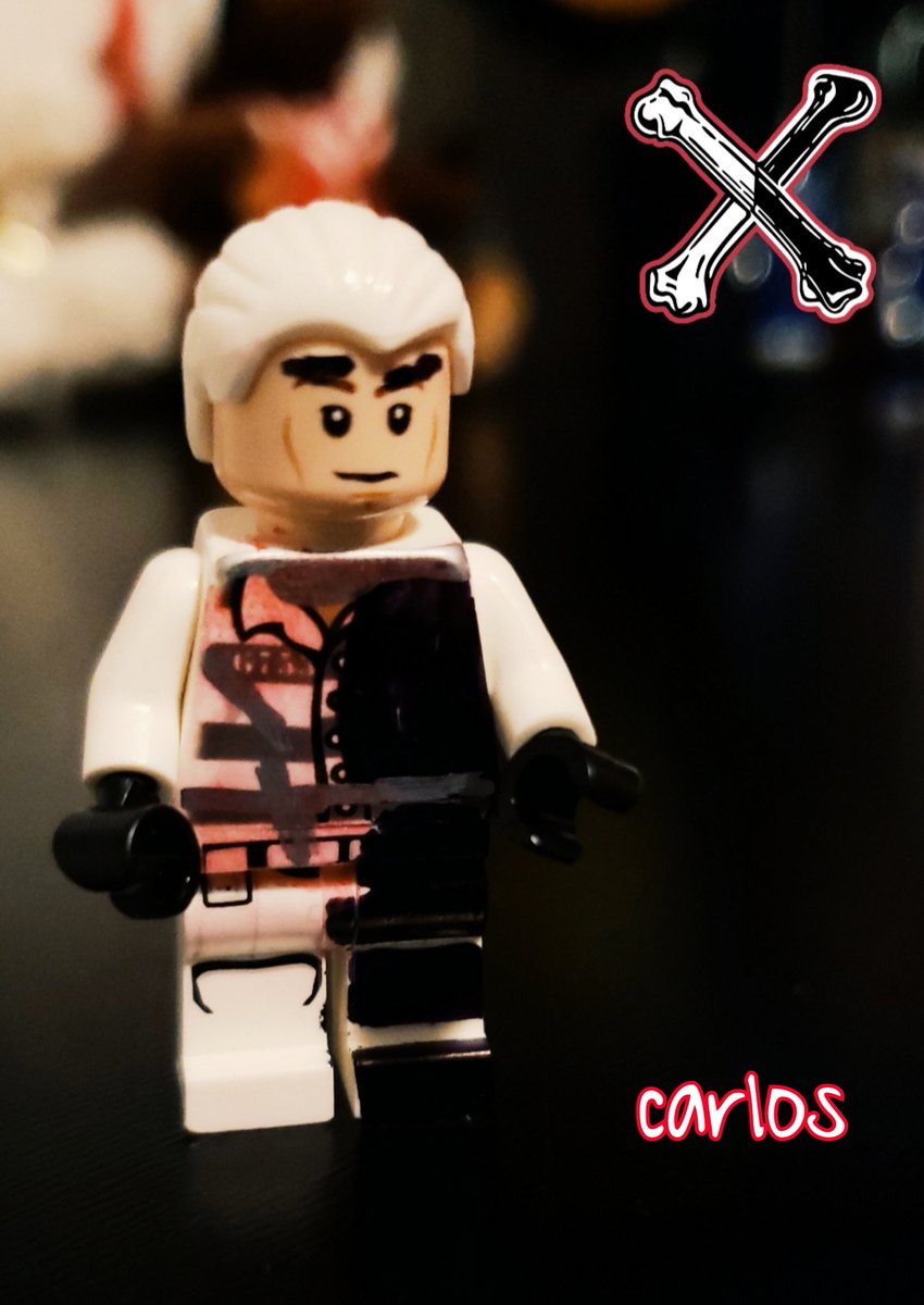 Can someone please make Descendants Lego people? Because my son is insisting we create our own (his freind did this and now we have to) Our first one is Carlos of course! (He tried hard lol) #disneydescendants #livelikecameron