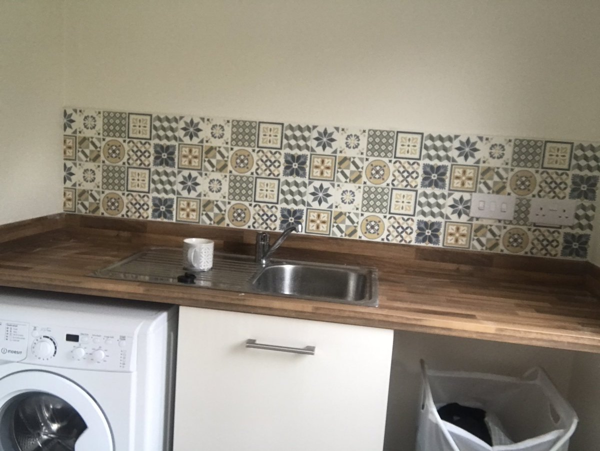 wall_pc's tweet image. Simple cheap patterned ceramics but very effective