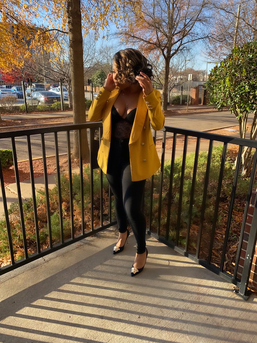 __aaliyahm's tweet photo. Instagram seen it first 🥺 https://t.co/YkuG8sciPE