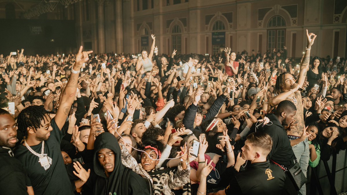 LifeOfWays's tweet photo. D Block Europe Day 1 Ally Pally Thread.

@YoungAdz1 x @DIRTBIKE_LB https://t.co/jHbBUBrfr3