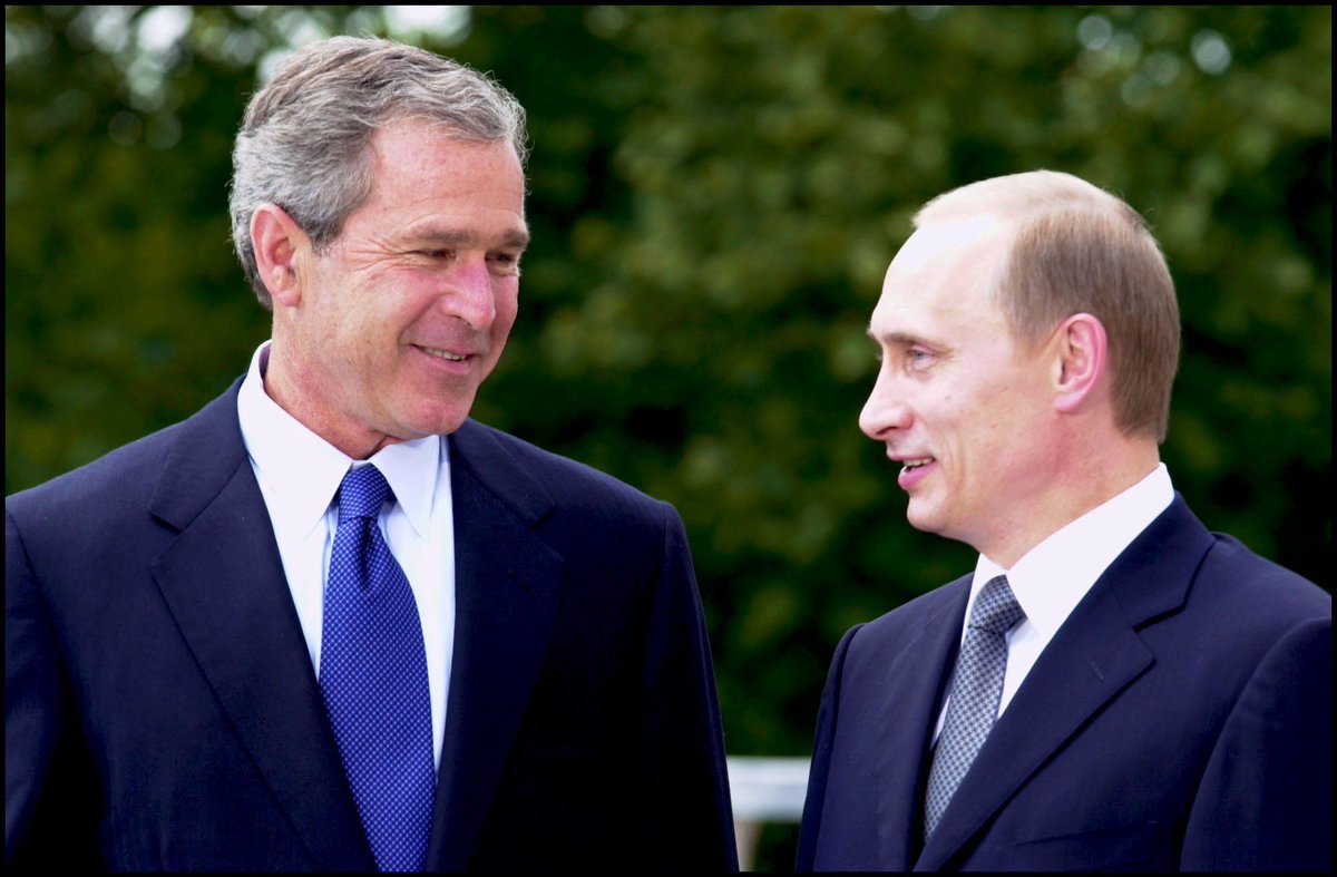 Many in the West were prepared to embrace Putin: "I remember when Putin approached us his whole body language was open and positive, very much unlike the aggressive strut he has now"—diplomat Daniel Fried, who was on hand for a Bush-Putin meeting in 2001  https://www.axios.com/vladimir-putin-20-year-anniversary-president-2670dcd5-bd38-46b3-b069-cd61c543a2f9.html?utm_source=twitter&utm_medium=social&utm_campaign=organic&utm_content=1100