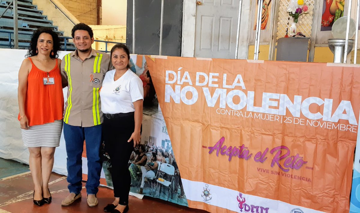 UPCV_gt's tweet photo. La #UPCV participó en la conmemoración del Día internacional de la No violencia contra la mujer, organizado por la DMM del Municipio de Puerto Barrios, Izabal. https://t.co/vn1Nfjix1f