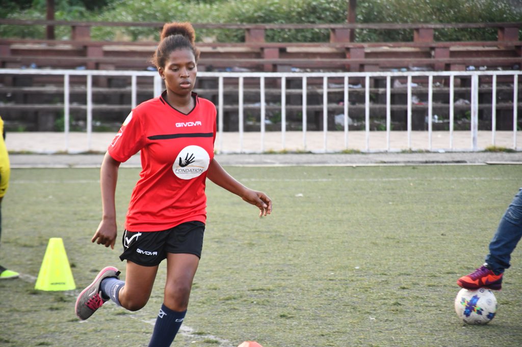 ITCenGuinee's tweet photo. #INTEGRA_GUINÉE
👩🏾💼 Comment autonomiser les jeunes à travers l’éducation sportive ?
👉 Le programme #INTEGRA en partenariat avec #kick4life et la #SMB mutualisent leurs expertises pour répondre efficacement à la problématique en 🇬🇳
#footforchange #SMB @ITCnews https://t.co/uD6krBn3bS