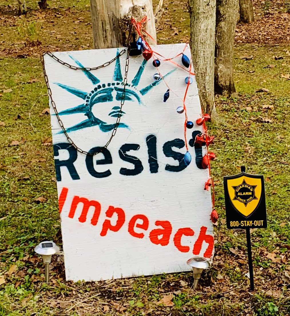 USAmailbox's tweet photo. Battleground for America future is on rural America 🆘 Rural Progressives need attention, support and HOPE for better future 🗽 #powerofpowerless❤️#freewayblogger #freepatrickrandall follow @politicallands1 @TheCiscoKid2 @suevisa @Rose_glow1 @Lcars24 @PDX_Resists read article https://t.co/IlPfrfuIxB