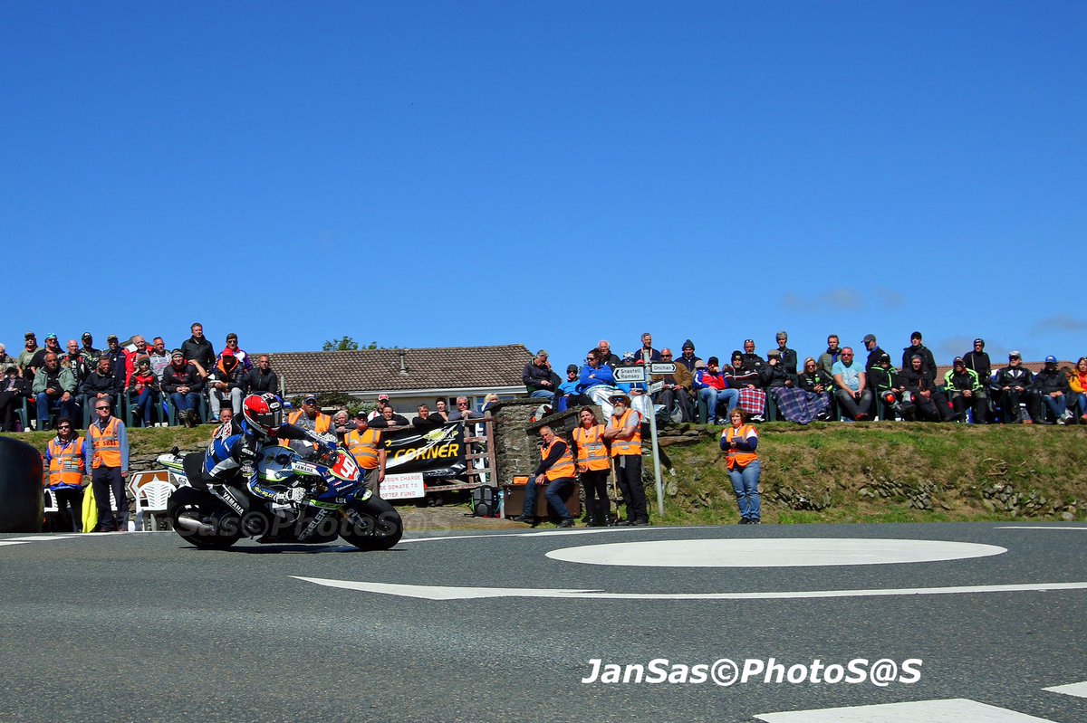 ttman100's tweet photo. @Saiger22 hitting the Signpost roundabout very British @ShoeiHelmetsUK @ixssports @FreyDaytona @ttracesofficial @TISSOT @CanonNederland @EyesOnMediaNL #iomtt2019 #iomttraces #isleofmantt #isleofmanttraces #roadraces #realroadracing #Signpostcorner https://t.co/v20Wj61HsK