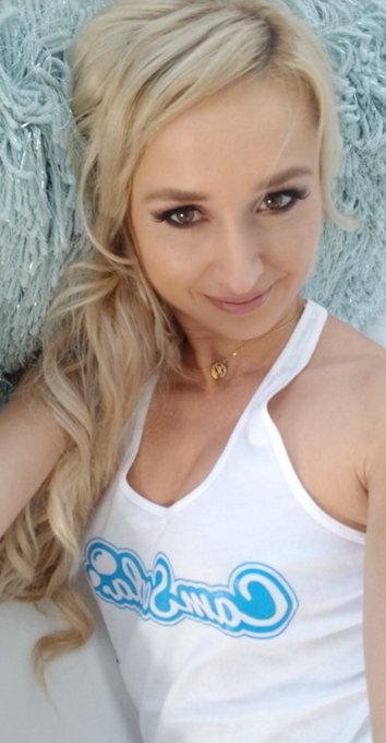Shooting for @CamSodaLive today😍 https://t.co/G1jsuQ1BFM<a class="tags" href="/tag/camsodalive">@camsodalive</a>