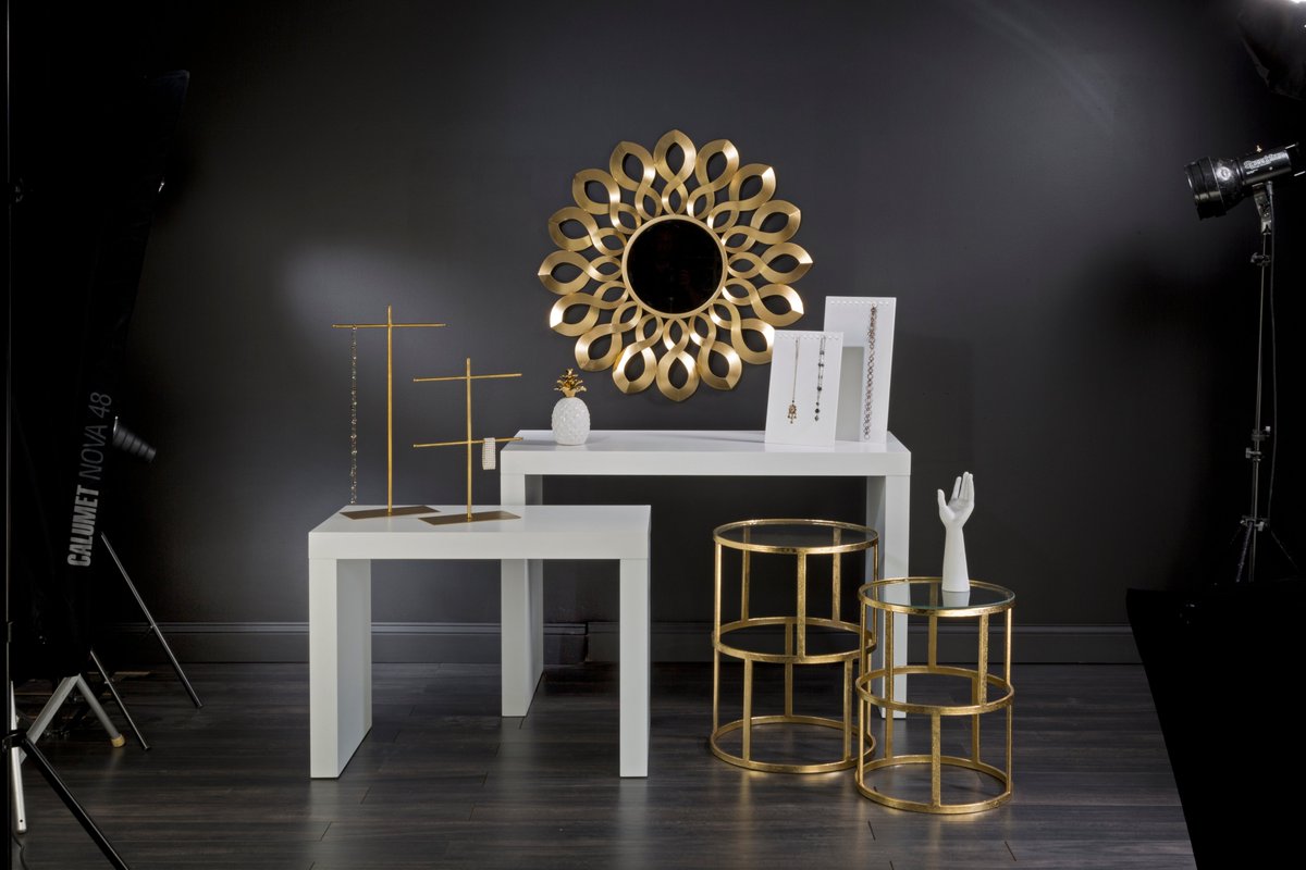 TriparInc's tweet photo. Our new 2020 products are here! The most crucial element in a successful product launch is capturing quality photography. Images are at the helm of your brand, they are the first to grab attention, instill trust, and invite customers to take a further look.  #visual #decor https://t.co/Te8CtI7soT