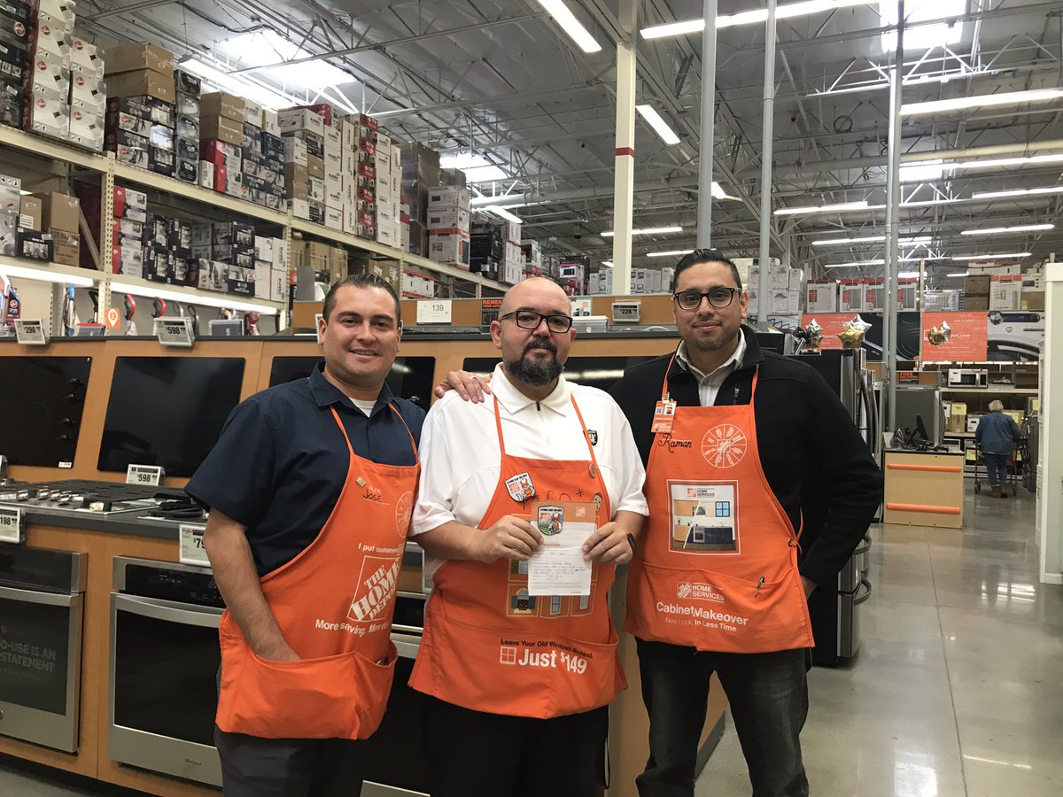 Luna_HomeDepot_1083 (@hdservices3) on Twitter photo Recognizing #hspsallstar Hugo for delivering world class customer service and for living our Home Depot Values. Thank you store #645 and our #greendotnation for the continuous #partnership and support in the #pacsouth. #EveryStoreEveryDay
<a href="/THDNick/">Nick Shelton</a> @PS_RSM <a href="/alisson_de_lima/">Alisson de Lima π§π·πΊπΈ</a> Recognizing #hspsallstar Hugo for delivering world class customer service and for living our Home Depot Values. Thank you store #645 and our #greendotnation for the continuous #partnership and support in the #pacsouth. #EveryStoreEveryDay
<a href="/THDNick/">Nick Shelton</a> @PS_RSM <a href="/alisson_de_lima/">Alisson de Lima π§π·πΊπΈ</a>