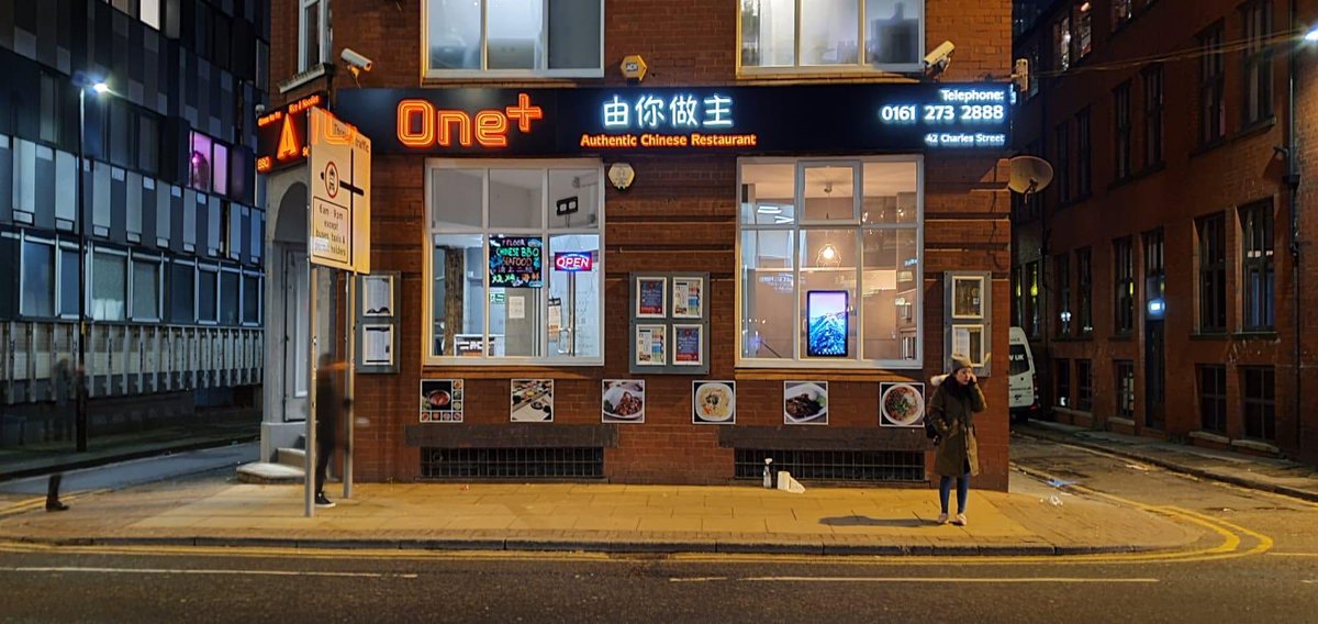 SignsNowUK's tweet photo. Our latest Manchester City Centre restaurant signage completed for @oneplusltd 

#signsnow #oneplusltd #illuminatedsigns #manchestercitycentre #manchestersigns #signsmanchester #signsstockport #fretcuttray #3Dacrylicletters #builtupletters #ledsigns https://t.co/sjQbZJ0nzt