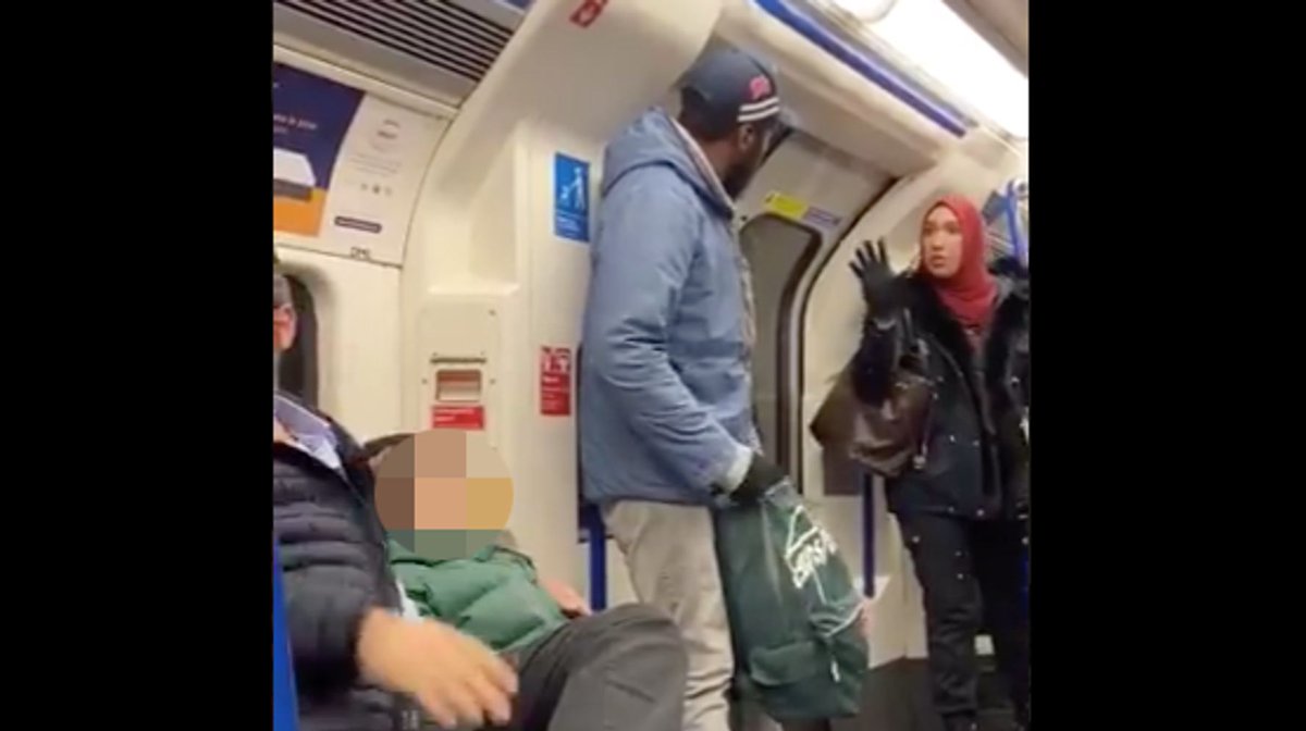 A British Muslim woman says her her own experiences with discrimination inspired her to defend a Jewish family facing an anti-Semitic rant on London’s subway system. huffp.st/6PMa6DN