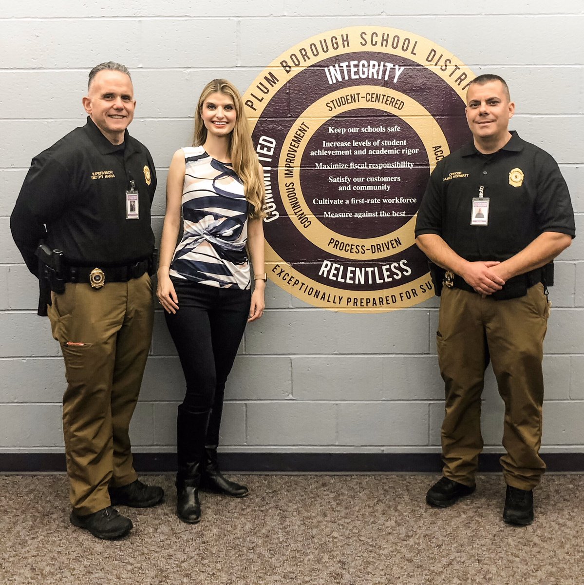 Alicia Kozak tweet media