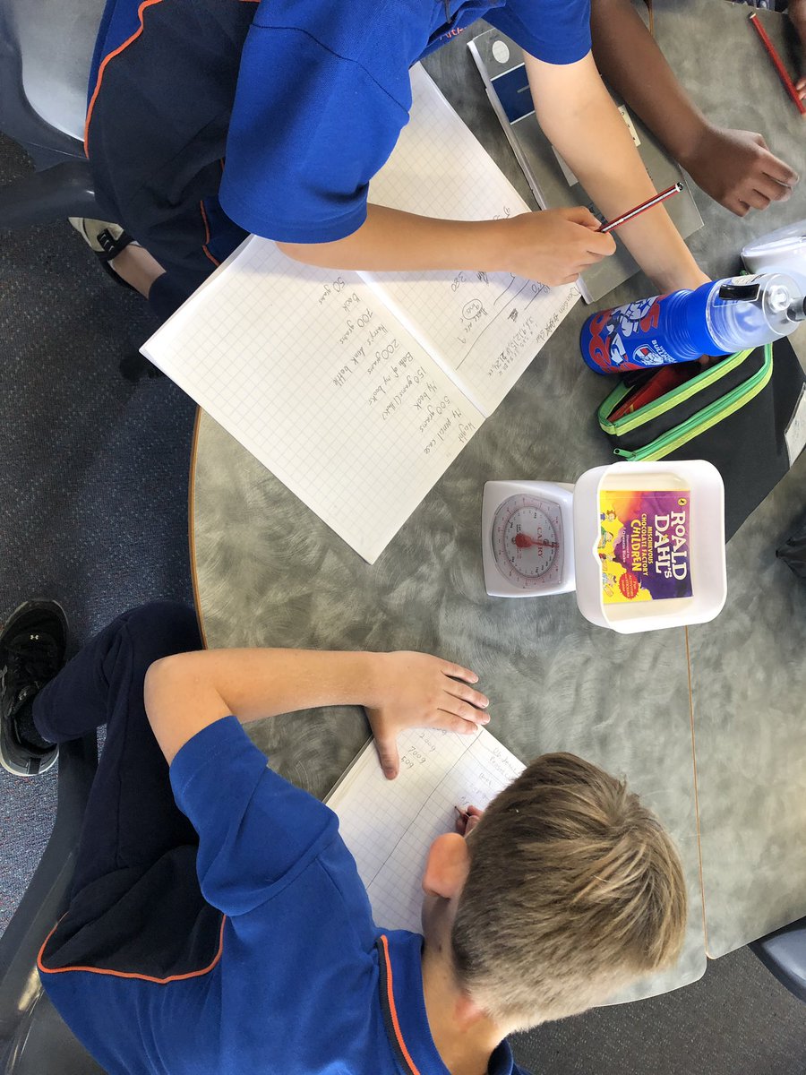 MissMurray101's tweet photo. 4B learning how to read scales by measuring items around the classroom and recording them in their maths books @AitkenCreekPS https://t.co/SaUVKjJVzB