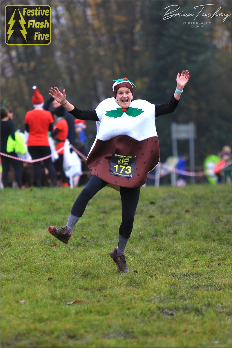 2eimages's tweet photo. Sunday's Festive Flash Five brought out some fabulous costumes.  Here are some of my faves #FestiveFlashFive @Flash_in_Park #PenningtonFlash https://t.co/sK0rhv2O9C