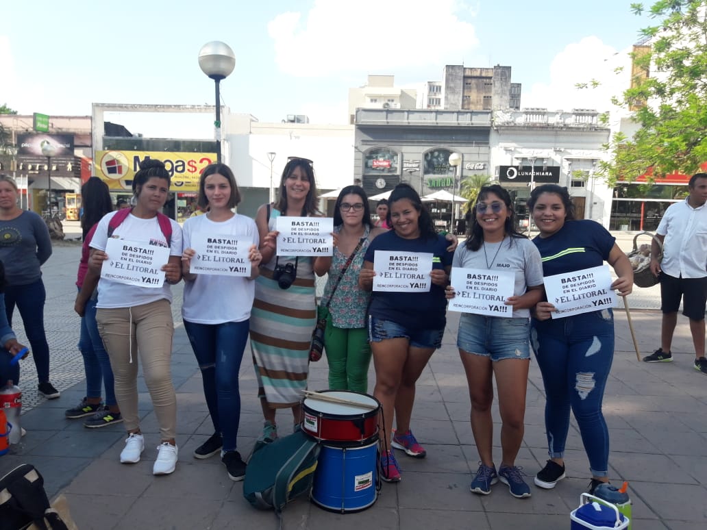 Trabajadoras y trabajadores de El Litoral tweet media