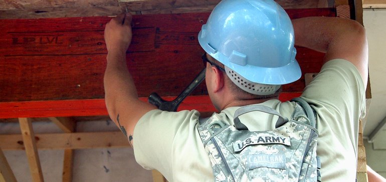 AlbertZHTX's tweet photo. Returning to civilian life from military service can be rocky. United Rentals implemented a program that gives veterans hands-on training with equipment and machinery. https://t.co/qAmzX0xam7 https://t.co/dPfLLIActC