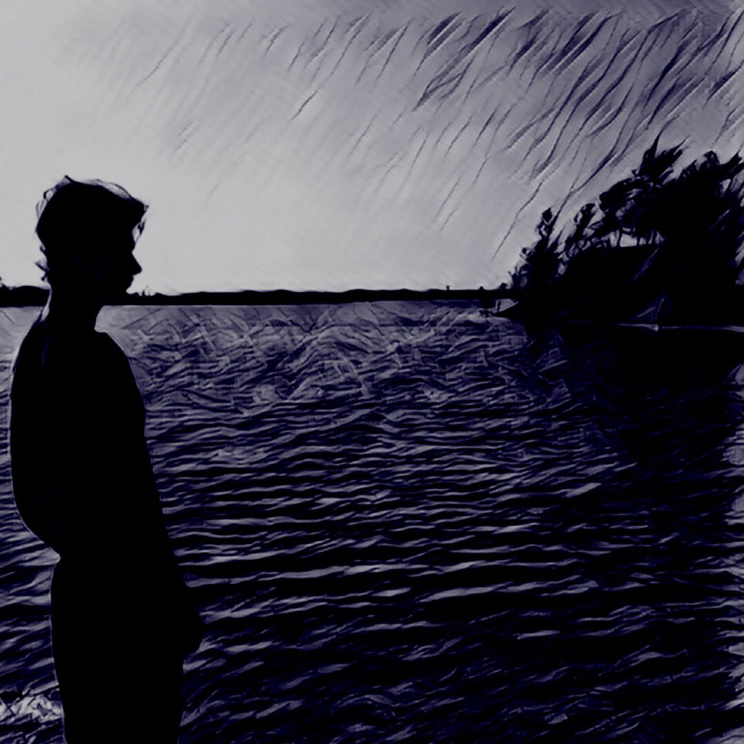 new track "euphoria" out on SoundCloud and YouTube now! 

SoundCloud: soundcloud.com/morningnorman/…

YouTube: youtube.com/watch?v=NUr46j…