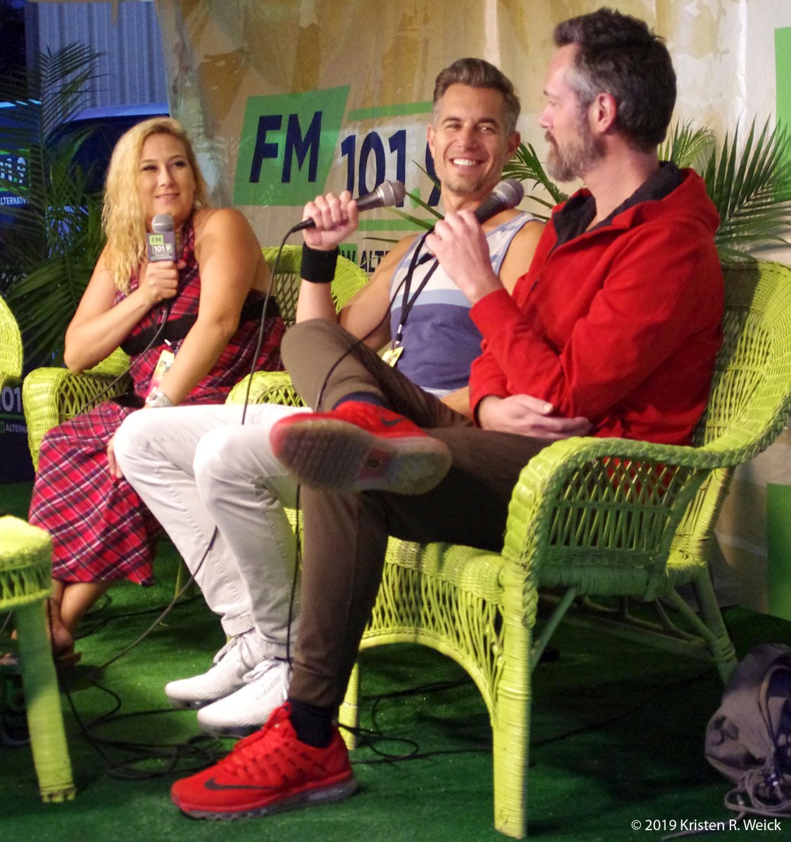 Nick &amp; Nut chat it up with <a href="/MelOnTheRadio/">Mel</a> of @fm1019radio at the Florida Man Music Festival (photo by Kristy Weick)