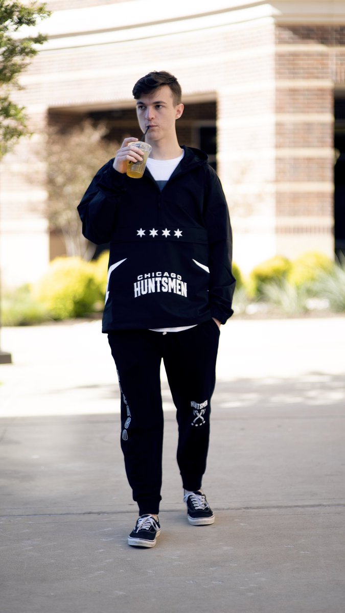 OpTicTexas's tweet image. Black Friday Drop? Or Black Wednesday Drop. Depends on the RT’s honestly. 

Also... these WILL be a limited quantity drop.

- hecz