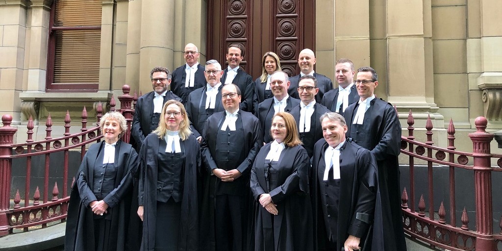 Victorian Bar tweet media