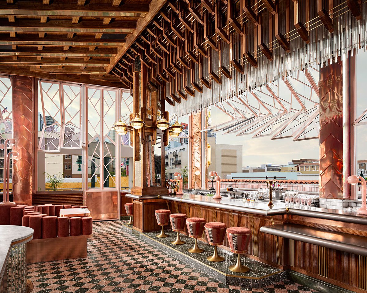 Incredible project for Morning Glory, a breakfast-themed restaurant in San Diego that features GLASSWERKS' bent glass, custom mirrors, and motorized glass panels that fold up to provide an al fresco dining experience! #sandiego #brunch #breakfast #customglass #bentglass #mirror