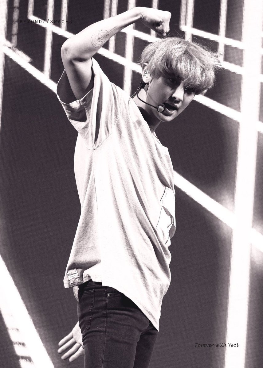 rinpcy61's tweet photo. Day 29
My Hero
the one who always saves my day, who makes me happy whenever im down and sad. Thanks for being so amazing Chanyeol, you definitely in need of a cape😊💖 #30Days_Chanyeol_Challenge
#찬열 #CHANYEOL #여리에게ㅇㅍㅇ
@weareoneEXO https://t.co/C4JRSTWMyJ