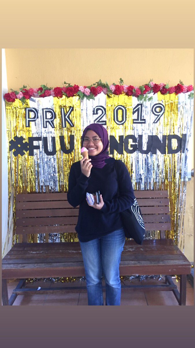 smfuuofficial's tweet photo. Antara pengundi yang awal.
Thank you for voting!
#FUUMENGUNDI #UiTMLaw #SMFUU #PRK19 https://t.co/qMokqaNzG5