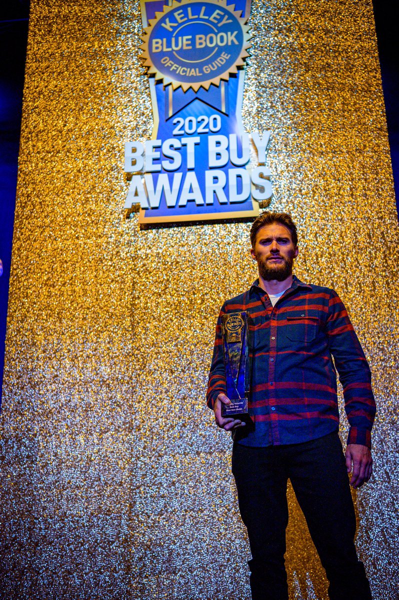 ScottEastwood's tweet photo. @KelleyBlueBook 2020 Best Buy Awards single out the top cars in 17 major categories, so you can get a solid deal on your next ride. Each of the winners get one of these award. Not going to lie, it’s pretty heavy. Check out the winners @ https://t.co/Uzo28dWQ0k. #KBBBestBuy #ad https://t.co/bLW4C8XR0L