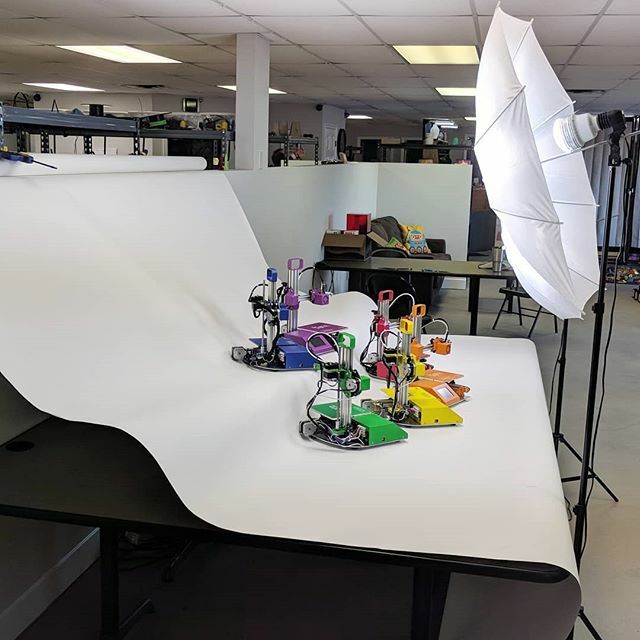 JoshVV's tweet photo. The low walls at the shop are great for #photoshoots lol!

#nwa3d #photography #productphotography #productphoto https://t.co/wgRgrwI36t https://t.co/r52kGZPVoK