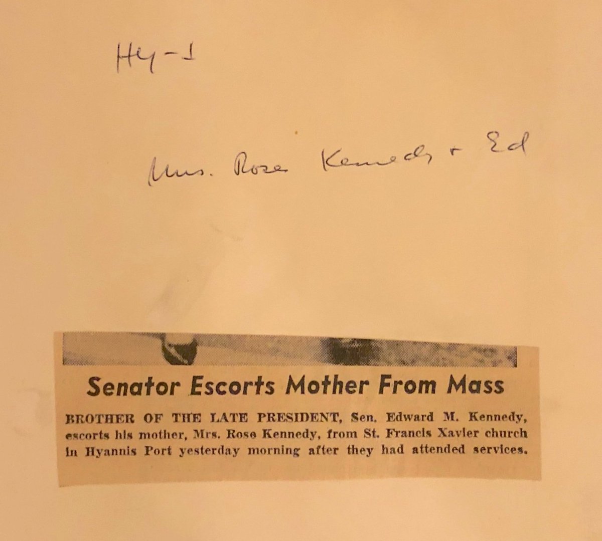 16/x But I can at least recognize the photographer — Bob Howard — whose name didn't even make it onto the hand-written metadata on the back of the print 56 years ago yesterday (unless it's the coded squiggles that look like "Hey-1"?):
