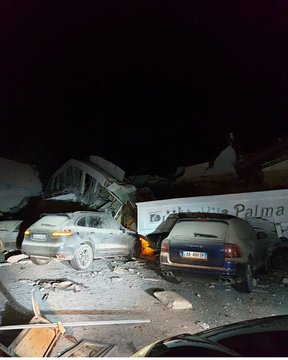 View image on Twitter