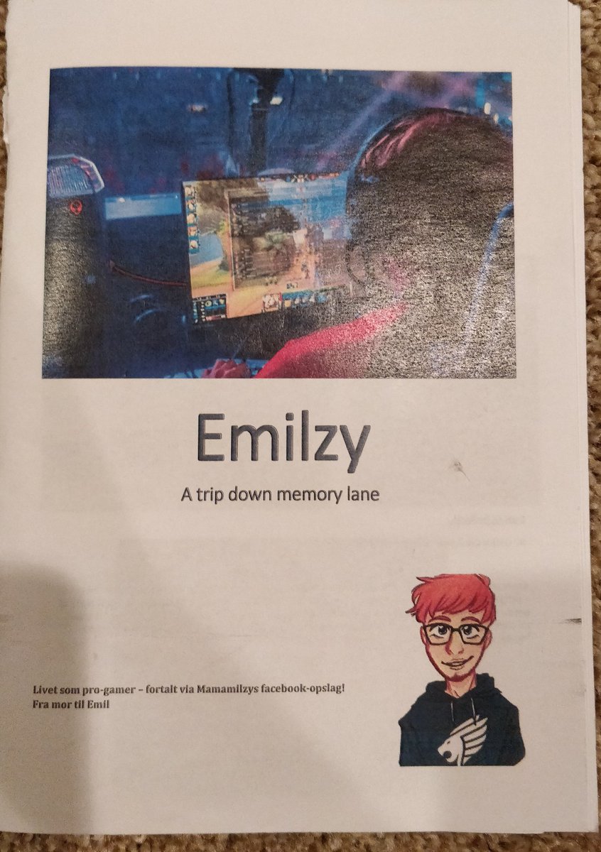 EmilZySmite's tweet photo. As I'm slowly starting to turn the page to a new chapter and packing my bags I stumbled upon this.
At the start of the year my mom made me this book with all my "Smite memories" from Cologne with Worth Gaming in 2014 all the way to world's in 2018 with NRG. It's incredible. Ty <3 https://t.co/NkGSjktOQA