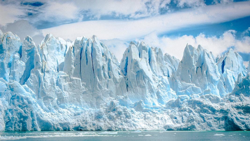 Betches_News's tweet photo. I’m telling my kids this was a glacier https://t.co/qWxIV6yZpG