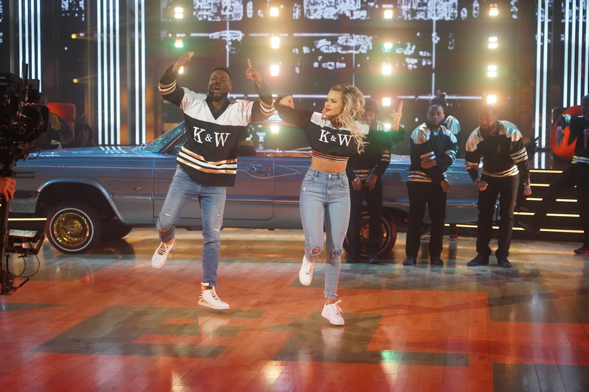 officialdwts's tweet photo. Who’s obsessing over @iamkelmitchell’s Freestyle?! Same. 🙋‍♂️ #TeamDanceWitKel #DWTS https://t.co/h5QkWaFwGh