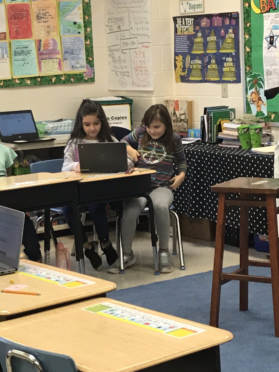 ittrsd's tweet photo. Mrs. O’Connor’s friends saw their 5 Little Turkeys through to victory! We are grateful for @breakoutEDU! #problemsolving #teamworkmakedthedreamwork #harnewcares #rsd122cares @JaneGarner25 https://t.co/g6xFzJH4rf