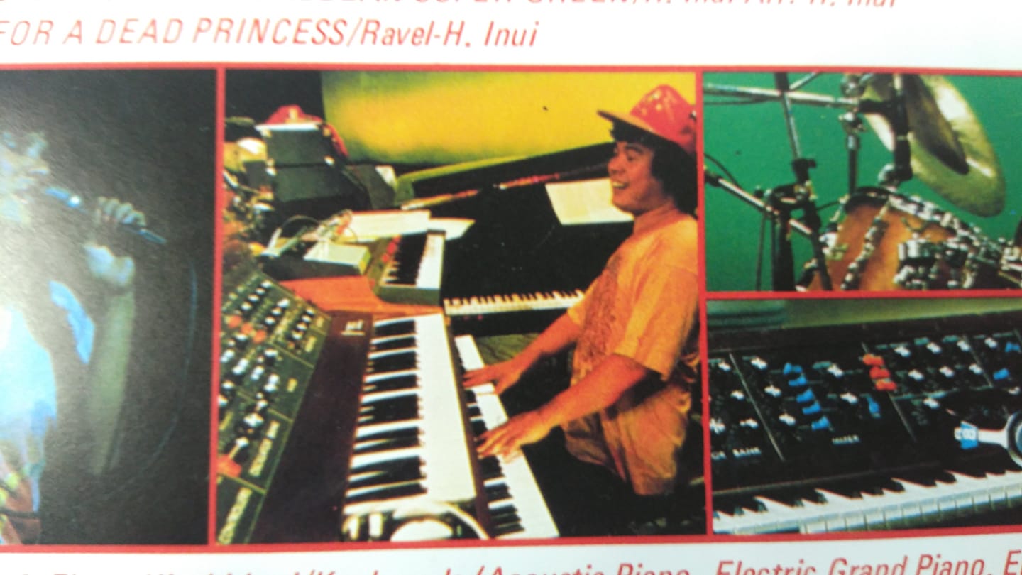 Great Tracks 今作のバンドリーダーは キーボード 奏者の乾裕樹 いぬい ひろき 1949 03 今作ののちにラテン フュージョン バンド カリオカ に参加 その後は 装甲騎兵ボトムズ ヤットデタマン がんばれ タブチくん など数多くのアニメ
