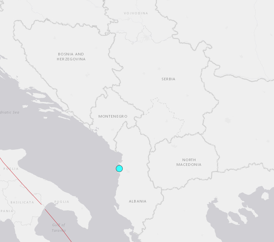 2unread's tweet image. zemljotresčićem ću te...zemljotesčićem ćeš me...
..a macke prespavale ko sav normalan svet....
#beograd #zemljotres #srbija