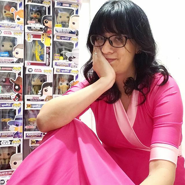 y0soyUsagi's tweet photo. For years and I mean years I refused to wear pink. I just wouldn't do it. I've slowly come to appreciate the color again.
.
.
Today's #FallingforElhoffer challenge is Make it Pink and boy did I make it pink. π
.
.
.
Though I'm still on team Make it B⦠https://t.co/PYlL4gkyRJ https://t.co/VINXIGAOsQ