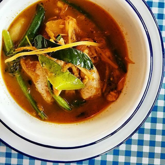 Limited time only, come try this spicy Jungle Curry with trout belly, chanterelles, holy basil, green beans and krachai at Belmont!  It's going to be cold this week! 🔥❄️ ift.tt/33g53kp