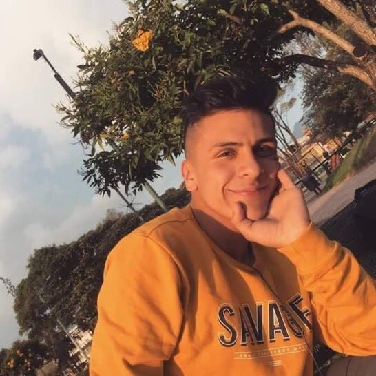 LaAhuyamita's tweet photo. Que descanse en paz. La lucha seguirá por los derechos que no terminó de reclamar. También nos multiplicaremos en su nombre y por todos los Dilan que quedan y vienen. #DilanNoMurióADilanLoMatóElESMAD https://t.co/8OhPP0kmng