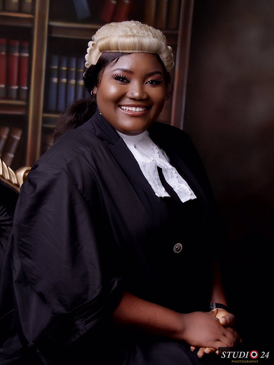 MummyKeilani's tweet photo. Hello world (Titans), been a long struggle, years and years of studies, and finally it paid off. Today I get called to the Largest Bar in Africa as a Barrister and solicitor of the Supreme Court of Nigeria. Allow me reintroduce myself, I am P.D Odiwanor Esq. 🔱🔱🔱🥰❤️ https://t.co/l4FVUDYmOq