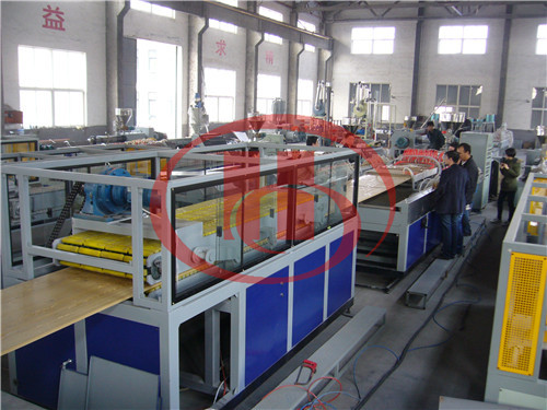 tongsanmachine's tweet image. WPC door making machine
1,turnkey production project
2,high output:400-500kg/h
3,low cost formula: 0.8USD/kg
4,CE certificate #wpcDoorPlant #wpcDoorMachine #wpcDoorManufacturingMachine #pvcDoorMachine #wpcMachine
