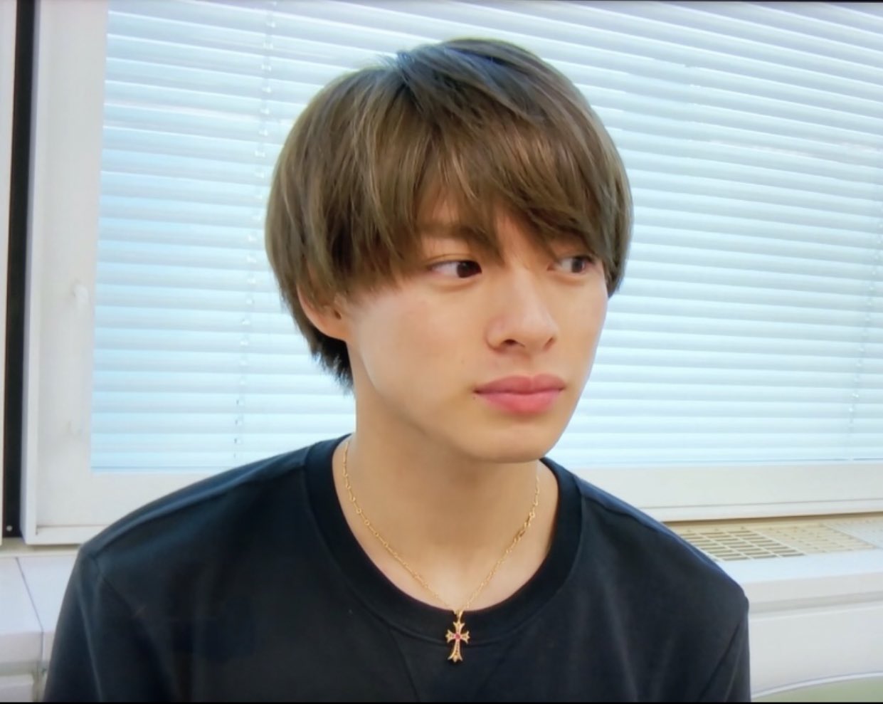 Saori ღ ˇ ˇ O ㅍ ㅍ 紫耀ちゃんの髪色 茶髪 金髪の間くらいかしら 黒も金も好きやけど 私的ストライクは ずっと1stコンの時の髪色 で これと張り合える髪色がかぐや番宣時期の金メッシュ あーほんま好き 平野紫耀 Saori ღ ˇ ˇ O ㅍ ㅍ 紫耀ちゃんの髪色 茶髪 金髪の間くらいかしら 黒も金も好きやけど 私的ストライクは ずっと1stコンの時の髪色 で これと張り合える髪色がかぐや番宣時期の金メッシュ あーほんま好き 平野紫耀