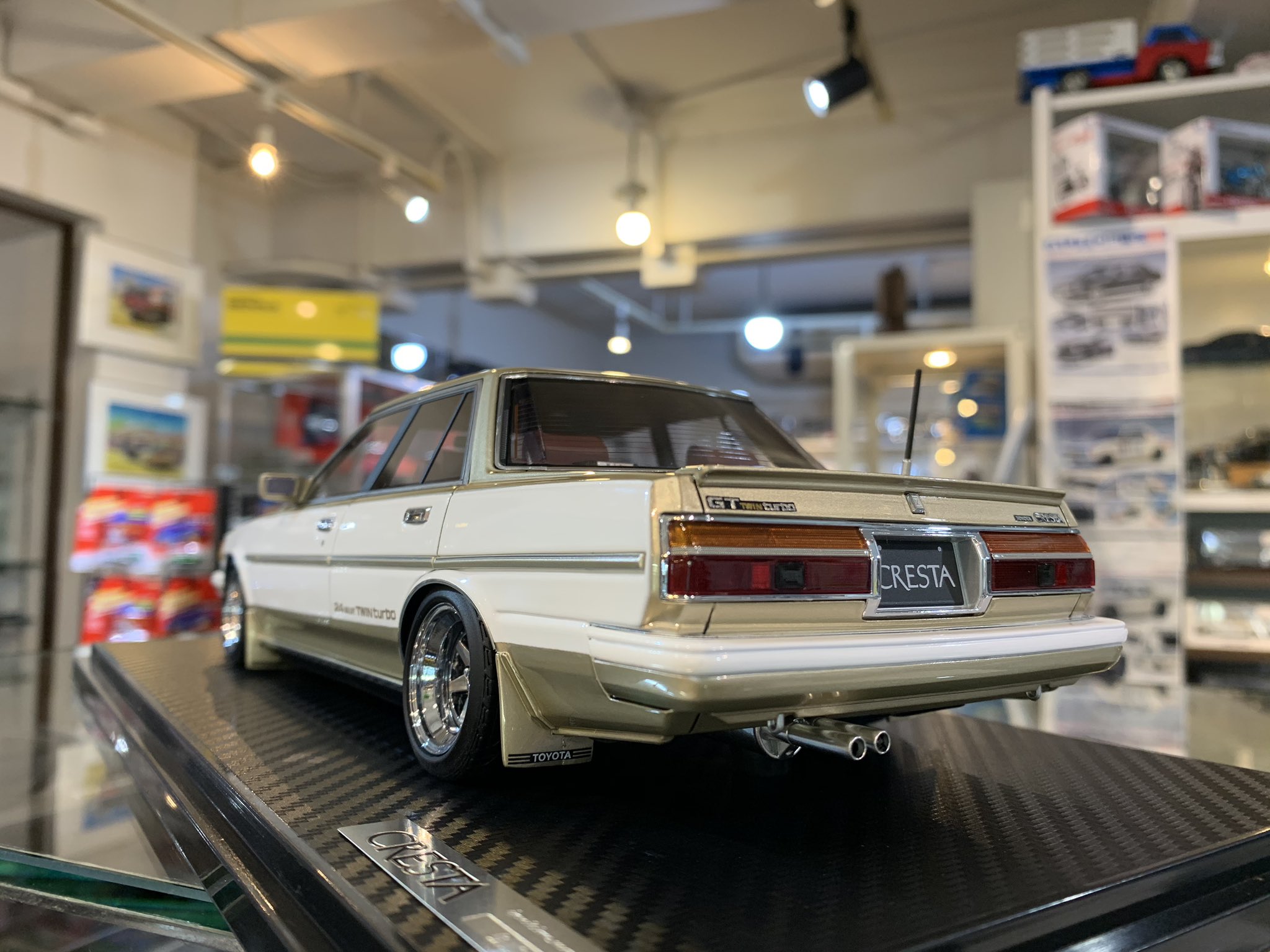 イグニッションモデル1/18 GX71クレスタツインターボ 1:18イグニッションモデル1486 トヨタGX71クレスタGTツイン