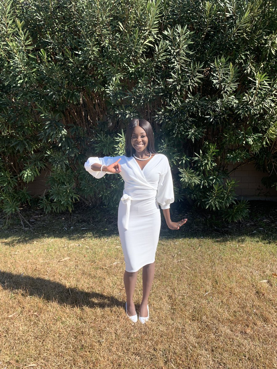 MarliC_'s tweet image. I’m PROUD to tell the world, I PHINALLY got my pearls💗💚 #20Klub #fall19 #θZ