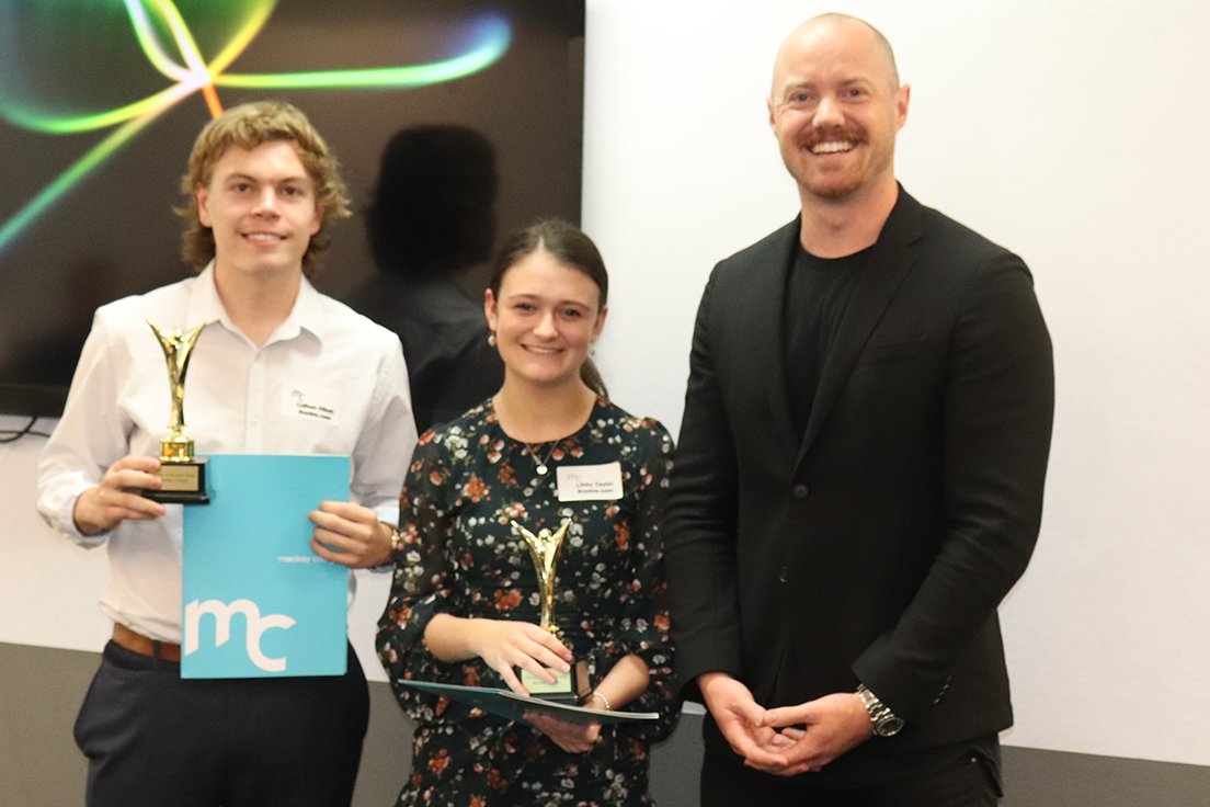 MacleayCollege's tweet image. Macleay students knocked #pitchday out of the park ⚾ congrats to winning ideas, Rookie. com, Closet Box and Goalshare 🏆 and congrats to all students involved, exciting to see these future #entrepreneurs learning and creating 🌱✨ 

#jobreadygraduates #innovation #businessideas