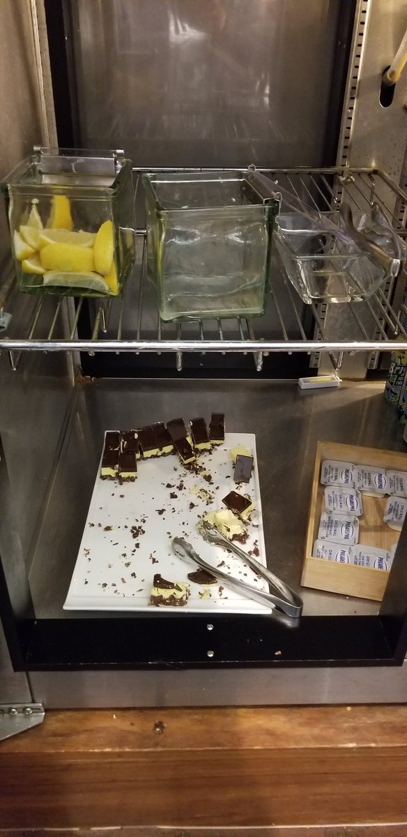runnerjon's tweet photo. Two trips in a row @plaza_network this westjet YYC domestic lounge looks like a biohazard you might as well not bother being open. And @WestJet if this is what gold status delivers as a perk after a 6 hr flight why should I bother https://t.co/jylL3UfIBl
