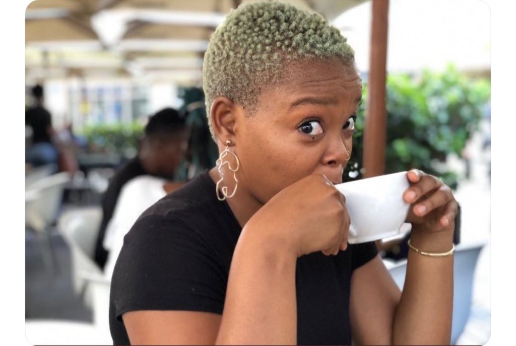 Rudolph Mpanyana (@RealRuddy_) on Twitter photo 2019-11-26 05:01:56 Smelling nice and dressing good even when youre broke isnt a fake life. Being broke doesnt mean your should be looking like a beggar. Smelling nice and dressing good even when youre broke isnt a fake life. Being broke doesnt mean your should be looking like a beggar.