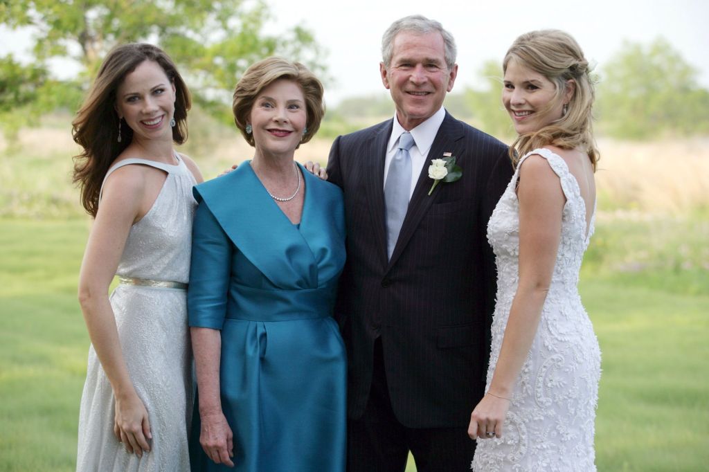 Jenna Bush Hager Wishes Twin Sister Barbara Happy Birthday: Photo  