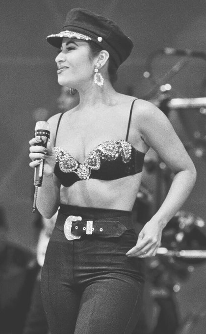 Watch Leo Grand's leaked NSFW photo on TwXstars