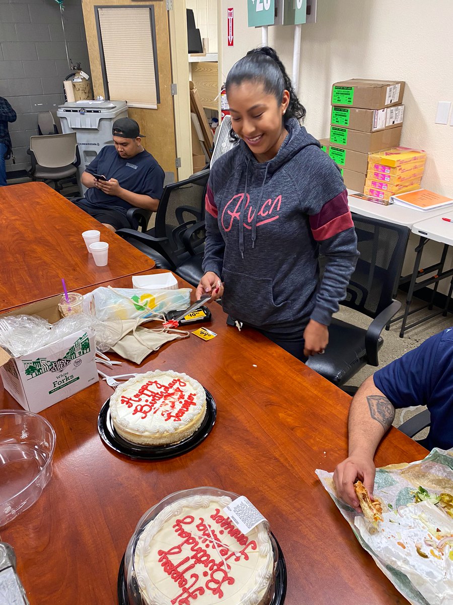 MarkAveryHD's tweet photo. Black Friday prep all day, inventory tagging at night, and a birthday celebration in the middle. We keep it pushing at 606!! @ANewmanhd @Elliottwakeman3 @homedepot606 @Jaime_HD_D25 @Steven_Mousseau @JabarrBean https://t.co/gx1RRzXk7C